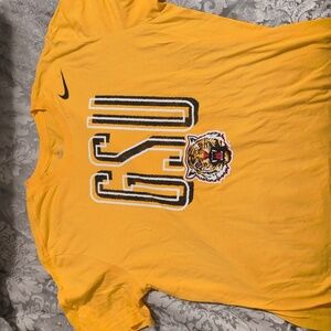 Gambling State Tigers new T-shirt size large unisex